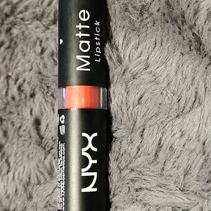 *4 for $20**💕 NYX Matte lipstick